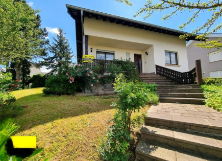 Квартира за 945 000 евро в Люксембурге, Люксембург