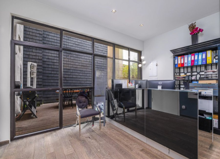 Квартира за 1 200 000 евро в Люксембурге, Люксембург