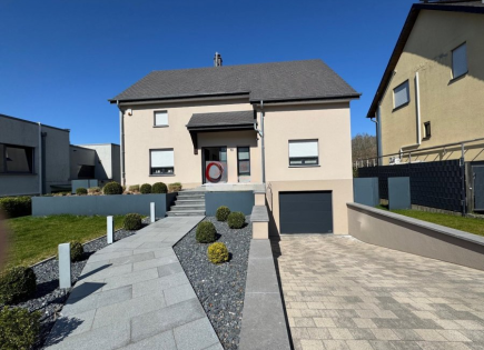 Квартира за 1 695 000 евро в Люксембурге, Люксембург