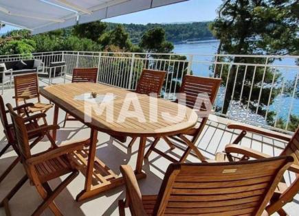 Вилла за 1 540 000 евро на Корчуле, Хорватия
