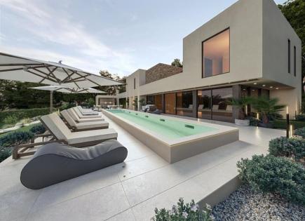 Вилла в Мотовуне, Хорватия (цена по запросу)