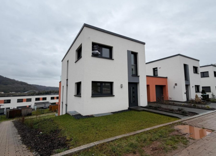 Квартира за 1 386 748 евро в Люксембурге, Люксембург