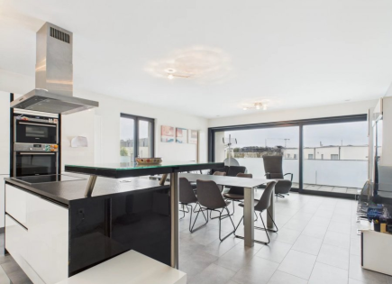 Квартира за 720 000 евро в Люксембурге, Люксембург