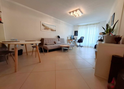 Квартира за 585 000 евро в Люксембурге, Люксембург