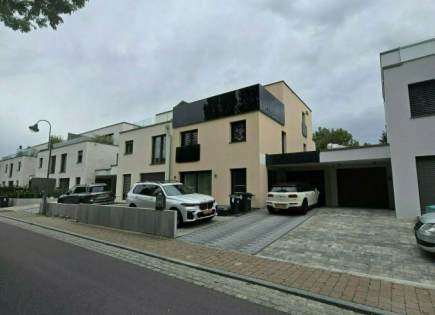 Квартира за 1 295 000 евро в Дикирхе, Люксембург