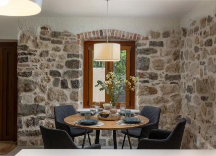 Вилла за 449 000 евро в Которе, Черногория