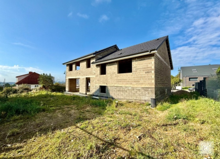 Квартира за 1 475 000 евро в Люксембурге, Люксембург