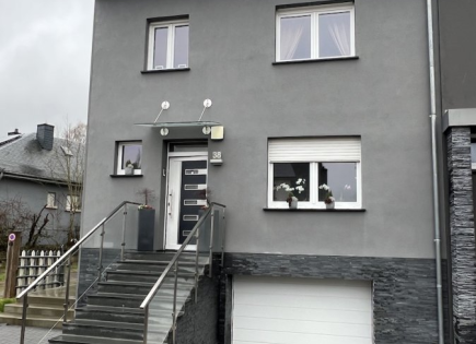 Квартира за 985 000 евро в Люксембурге, Люксембург