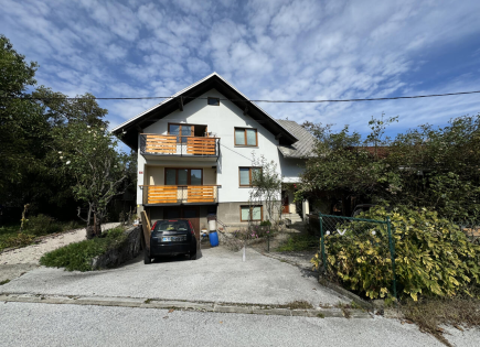 Дом за 408 000 евро в Бледе, Словения