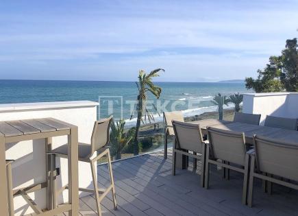 Таунхаус за 3 450 000 евро в Эстепоне, Испания