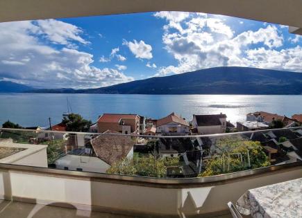 Квартира за 298 000 евро в Баошичах, Черногория