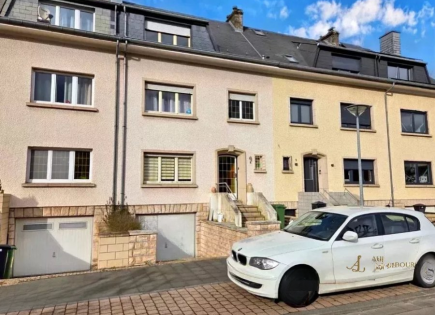 Квартира за 885 000 евро в Люксембурге, Люксембург