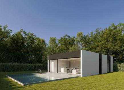 Вилла за 595 000 евро в Бенидорме, Испания