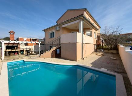 Дом за 536 000 евро в Пуле, Хорватия