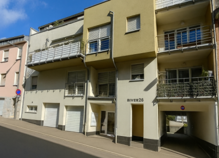 Квартира за 560 000 евро в Люксембурге, Люксембург