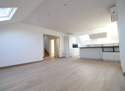 Квартира за 890 000 евро в Люксембурге, Люксембург