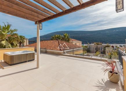 Вилла за 2 790 000 евро в Кумборе, Черногория