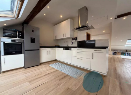 Квартира за 560 000 евро в Люксембурге, Люксембург