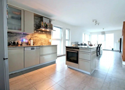 Квартира за 495 000 евро в Люксембурге, Люксембург