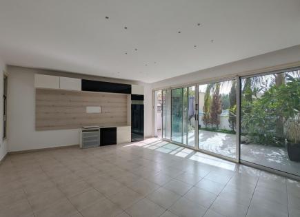 Апартаменты за 220 000 евро в Ларнаке, Кипр