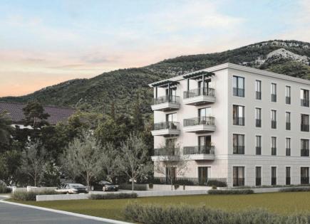 Квартира за 243 000 евро в Дженовичах, Черногория