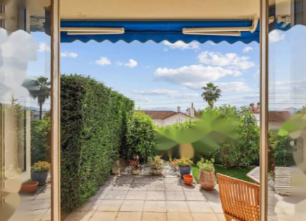 Квартира за 475 000 евро в Каннах, Франция