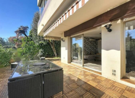 Квартира за 330 000 евро в Каннах, Франция