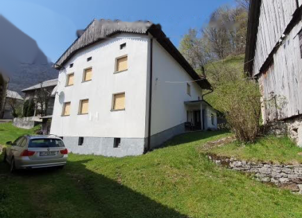 Ферма за 220 000 евро в Толмине, Словения