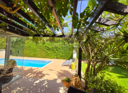 Квартира за 3 250 000 евро в Айос-Атанасиосе, Кипр