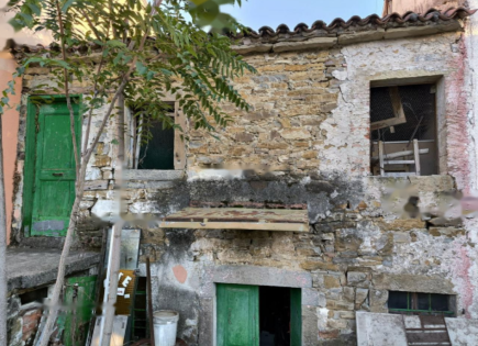 Ферма за 100 000 евро в Копере, Словения