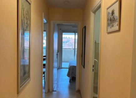 Квартира за 295 000 евро в Каннах, Франция