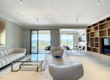 Квартира за 1 990 000 евро в Каннах, Франция