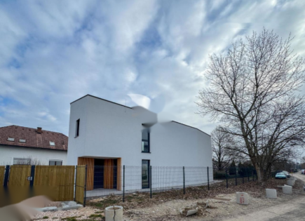 Дом за 489 000 евро в Любляне, Словения