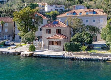 Дом за 1 100 000 евро в Которе, Черногория