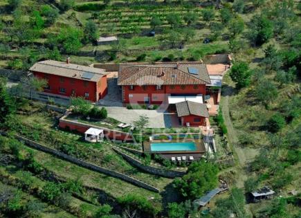 Дом за 1 300 000 евро в Италии