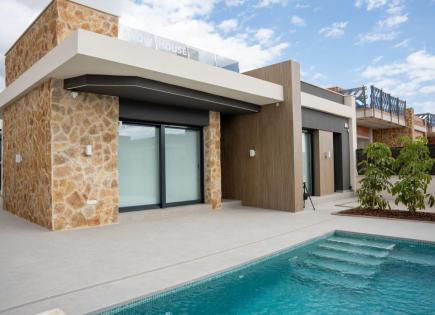 Вилла за 532 000 евро в Сьюдад-Кесада, Испания