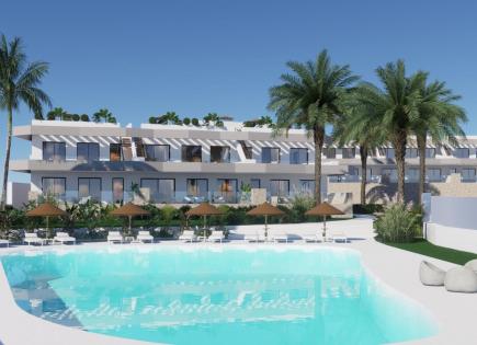 Бунгало за 449 900 евро в Финестрате, Испания