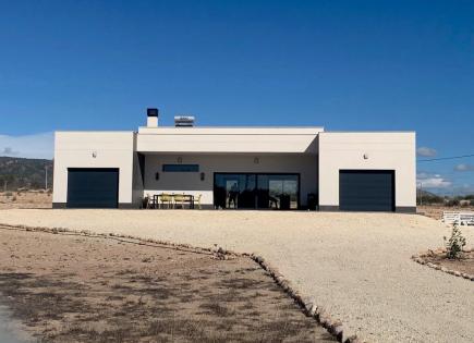 Вилла за 436 000 евро в Пиносо, Испания