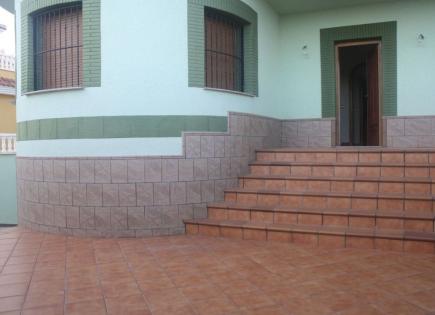 Вилла за 550 000 евро в Торревьехе, Испания