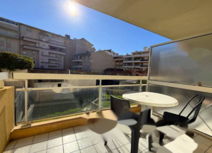 Квартира за 99 000 евро в Каннах, Франция