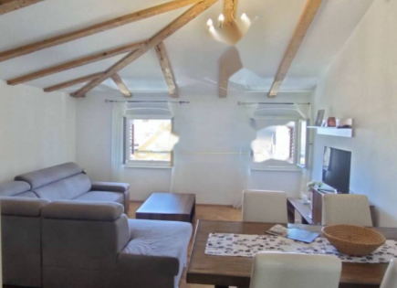 Квартира за 320 000 евро в Опатии, Хорватия