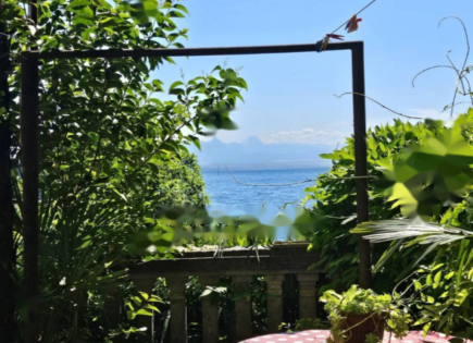 Квартира за 260 000 евро в Опатии, Хорватия