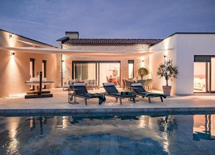 Вилла за 675 000 евро в Водняне, Хорватия