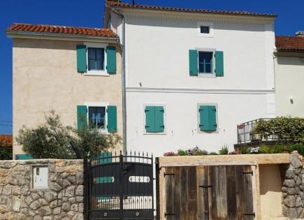 Вилла за 675 000 евро в Малинска-Дубашнице, Хорватия