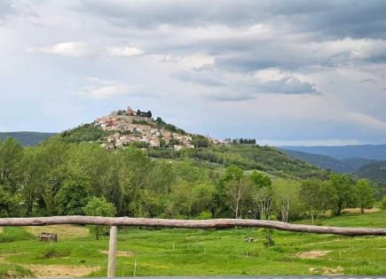 Вилла за 690 000 евро в Мотовуне, Хорватия