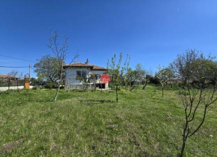 Дом за 45 000 евро в Карнобате, Болгария