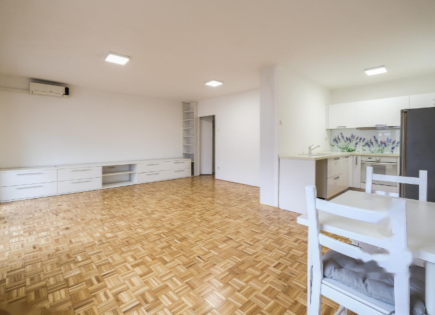 Квартира за 380 000 евро в Любляне, Словения