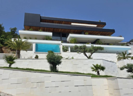 Квартира за 2 700 000 евро в Опатии, Хорватия