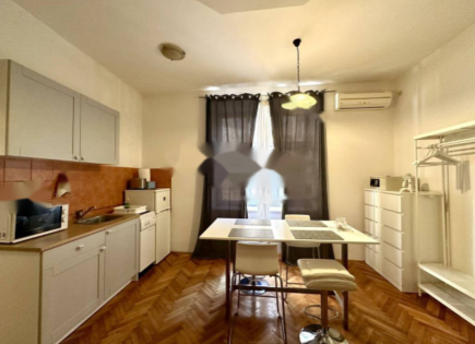 Квартира за 550 000 евро в Опатии, Хорватия