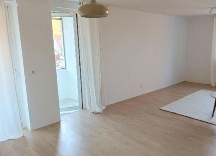 Квартира за 285 000 евро в Любляне, Словения